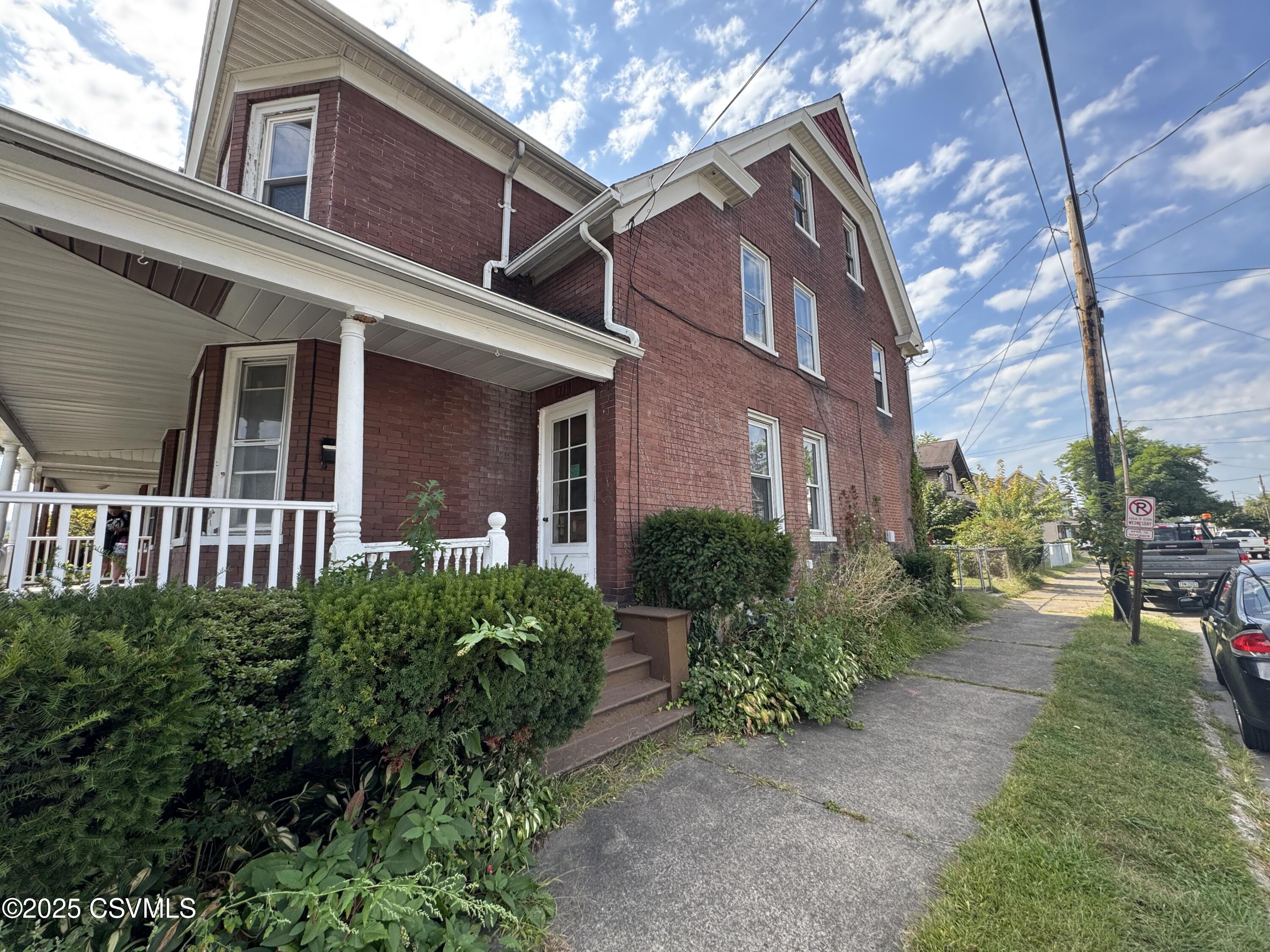 111 Walnut Street Berwick, PA 18603 - Photo 2 of 16