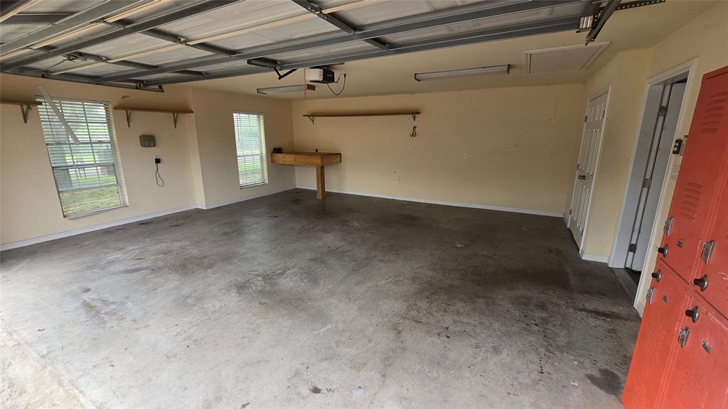 436 West Wall Street Hewitt, TX 76643 - Photo 13 of 15