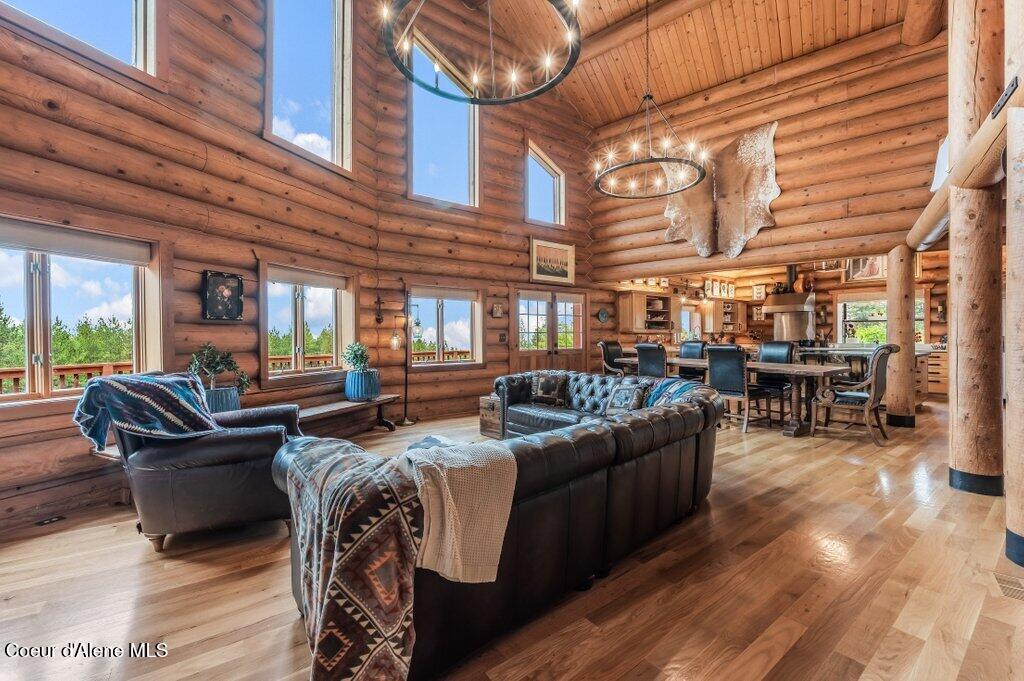 3018 South Signal Point Road Post Falls, ID 83854 - Photo 6 of 117 Living Area