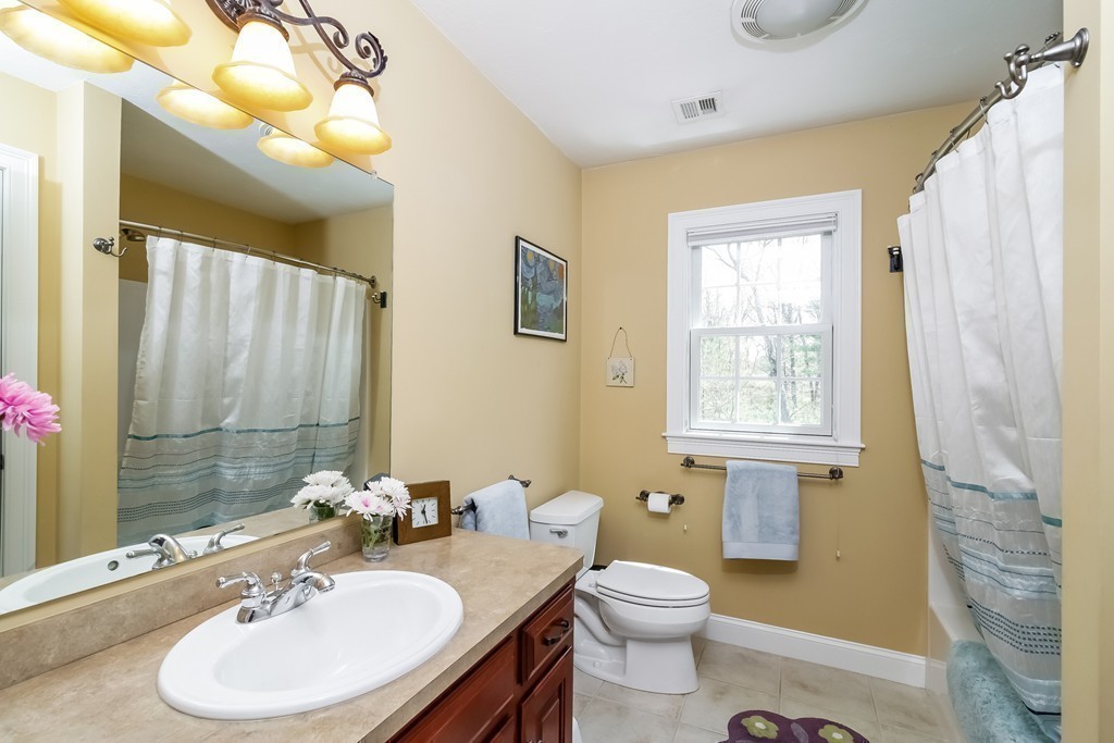 157 Brandywine Road Franklin, MA 02038 - Photo 17 of 28 Gallery Image 17