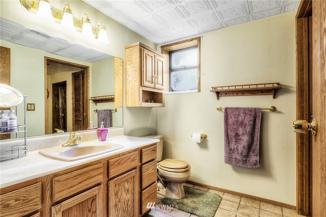 14320 200th Avenue Southeast Renton, WA 98059 - Photo 17 of 24