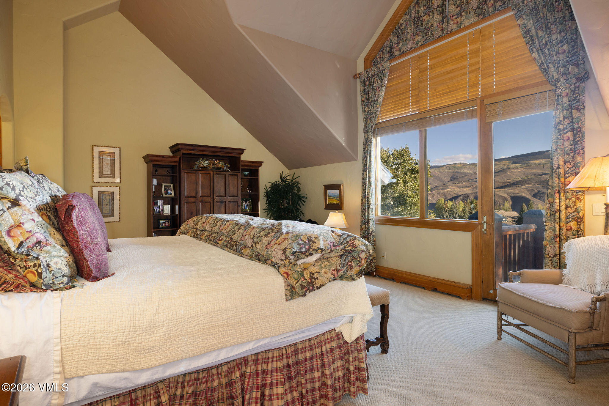 263 Holden Road Avon, CO 81620 - Photo 17 of 33 2609_263_holden_interior_bed01_b
