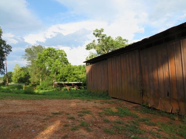 1588 Travis Road Conover, NC 28613 - Photo 20 of 22 Gallery Image 20