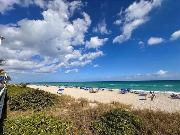 $5,000 | 1880 South Ocean Drive, Unit TS705, Hallandale Beach, FL 33009