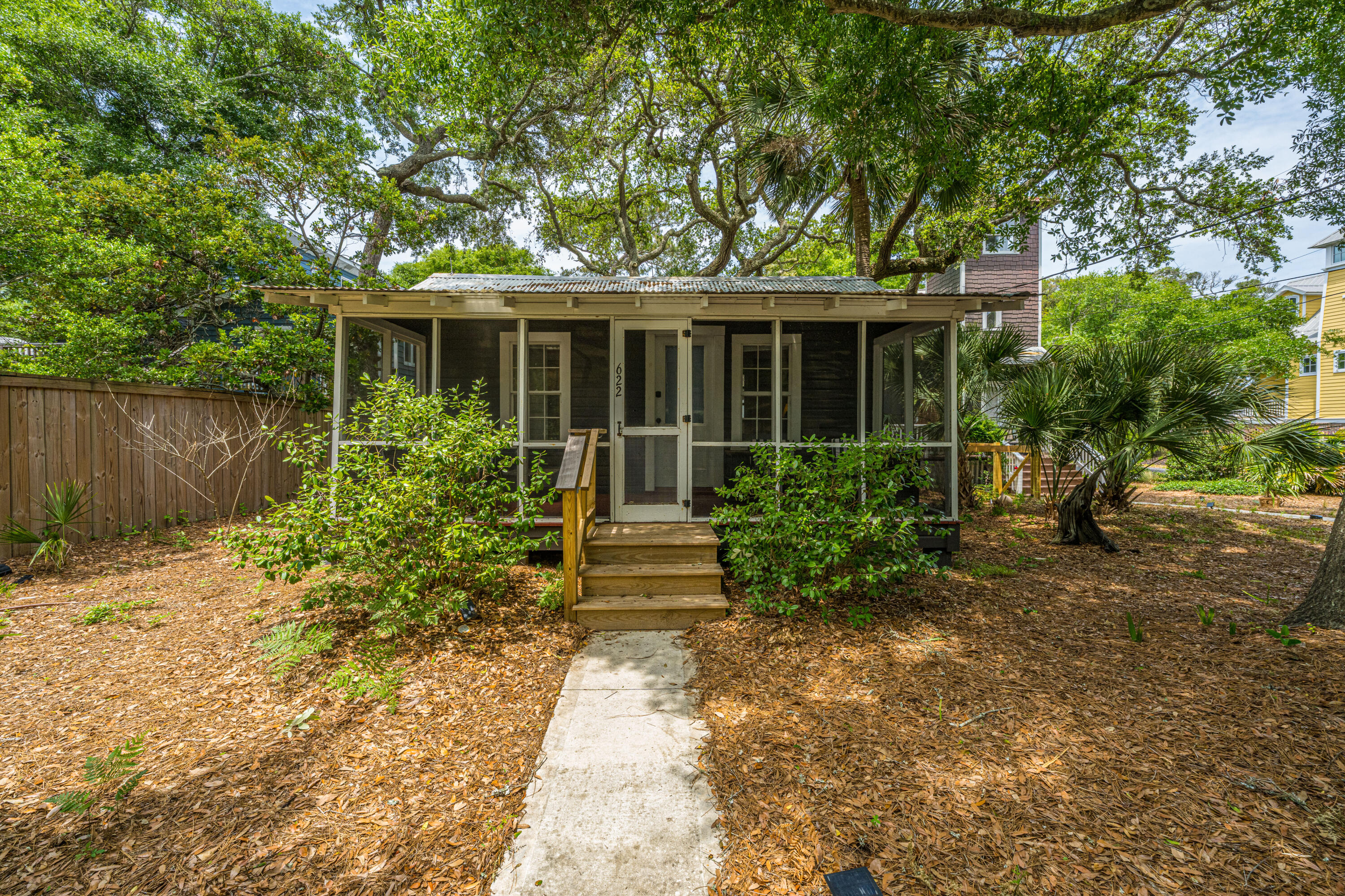 622 East Cooper Avenue Folly Beach, SC 29439 - Photo 28 of 51 622ECooperAve040