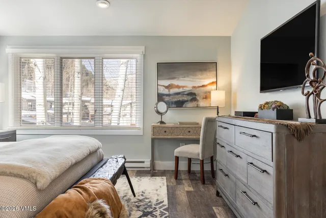 $2,500,000 | 4682 Meadow Drive, Unit E18, Vail, CO 81657