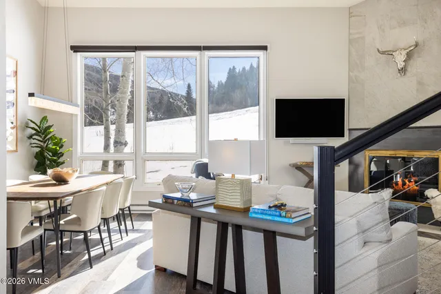 $2,500,000 | 4682 Meadow Drive, Unit E18, Vail, CO 81657