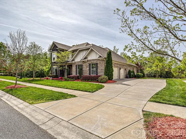 $1,350,000 | 101 Enclave Boulevard, Matthews, NC 28104