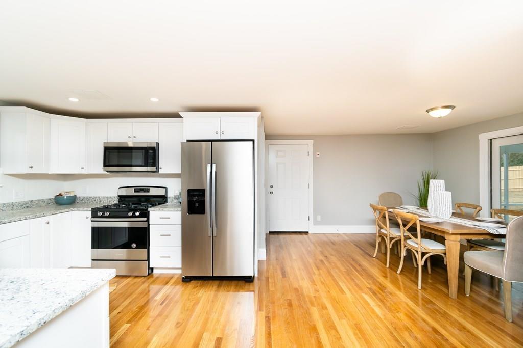 8 Michael Road Hingham, MA 02043 - Photo 7 of 35 Gallery Image 7