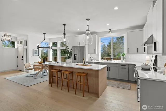 $1,249,000 | 1261 Northeast 100th Street, Seattle, WA 98115