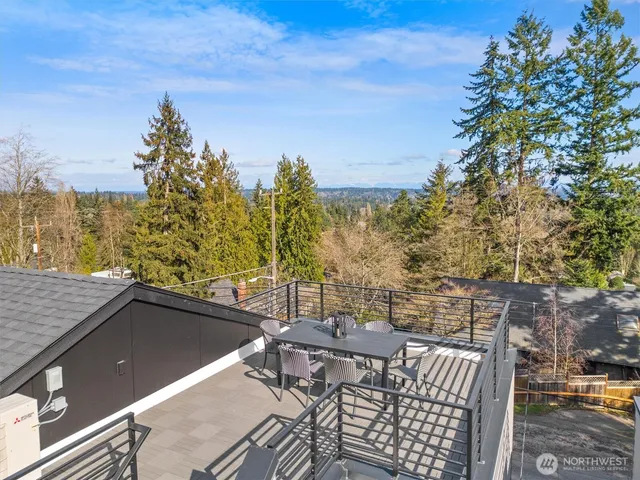 $1,249,000 | 1261 Northeast 100th Street, Seattle, WA 98115