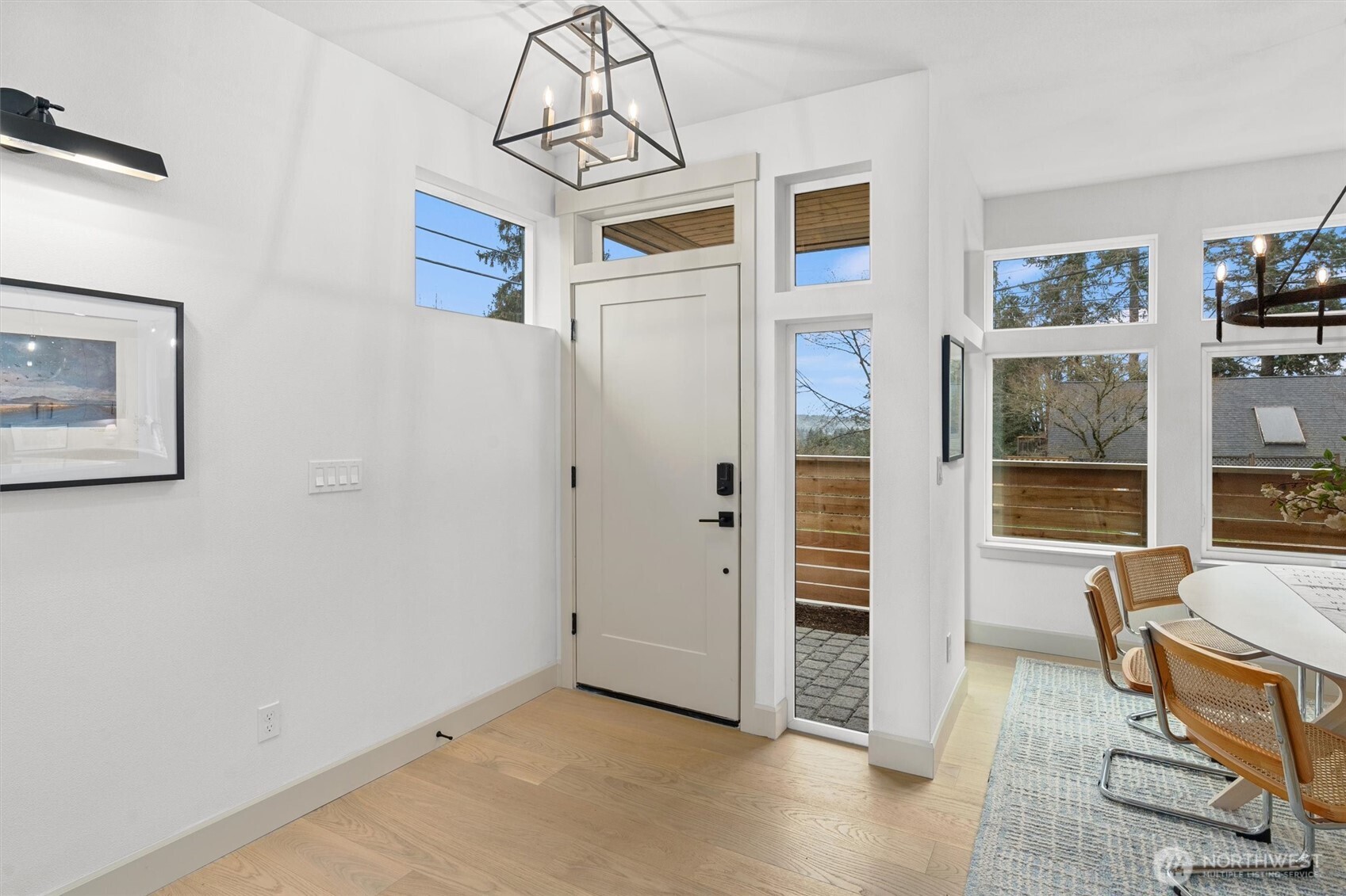 1261 Northeast 100th Street Seattle, WA 98115 - Photo 7 of 40