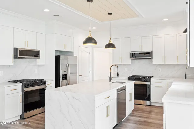 a close view of shower