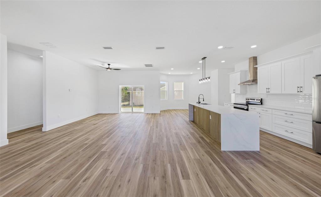 18850 Green Park Road Hudson, FL 34667 - Photo 13 of 79