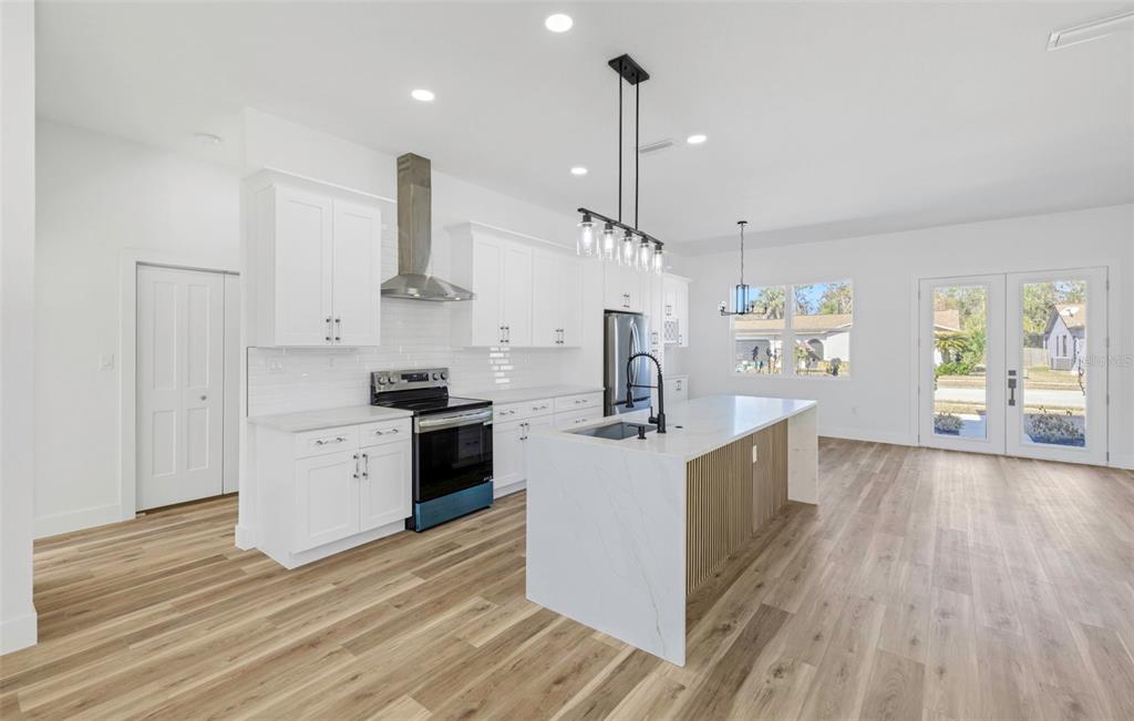 18850 Green Park Road Hudson, FL 34667 - Photo 19 of 79