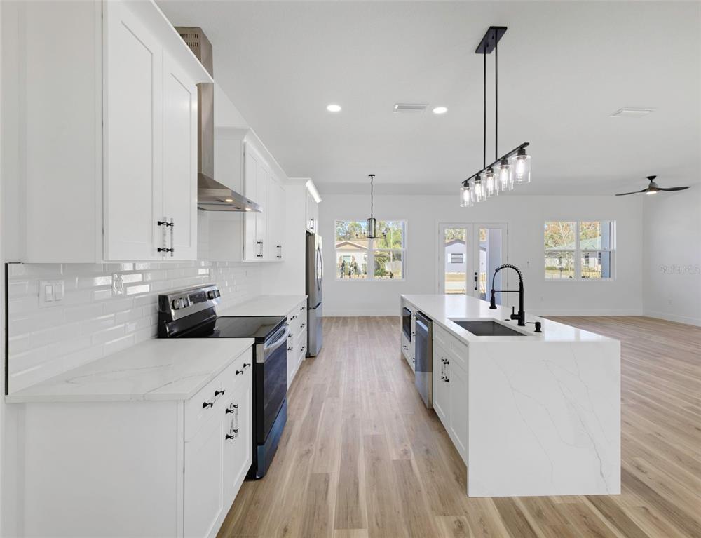 18850 Green Park Road Hudson, FL 34667 - Photo 20 of 79