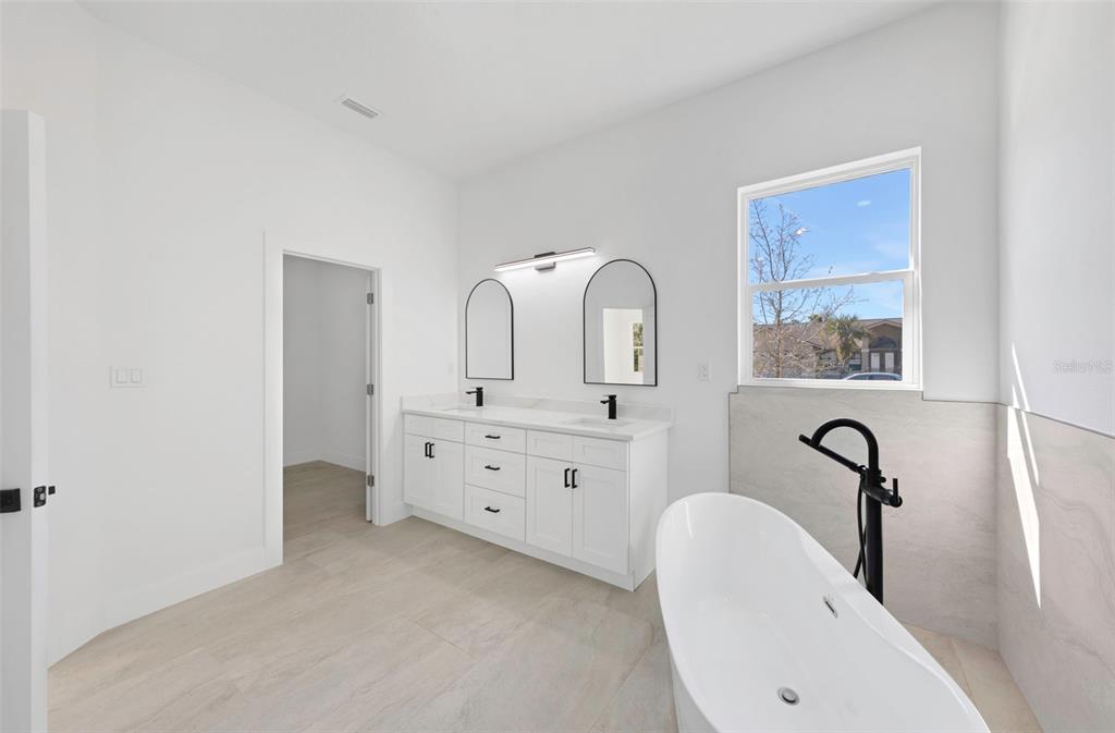 18850 Green Park Road Hudson, FL 34667 - Photo 32 of 79