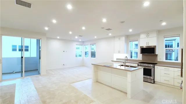 $4,800 | 2502 Everly Drive, San Diego, CA 92108