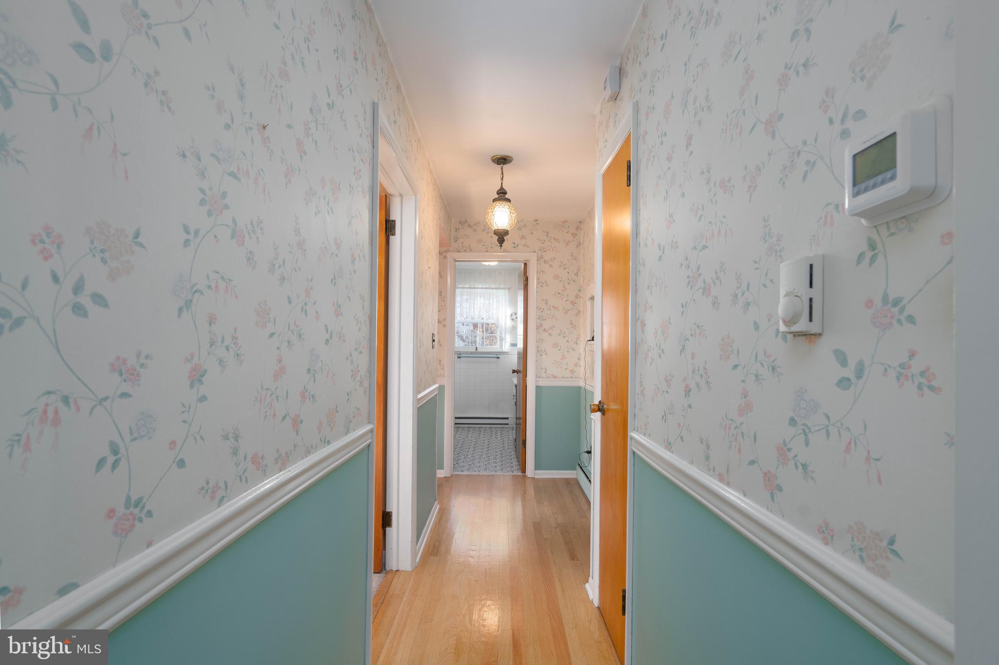 19 Middle Road Hammonton, NJ 08037 - Photo 18 of 52 a bathroom with a bathtub and a shower