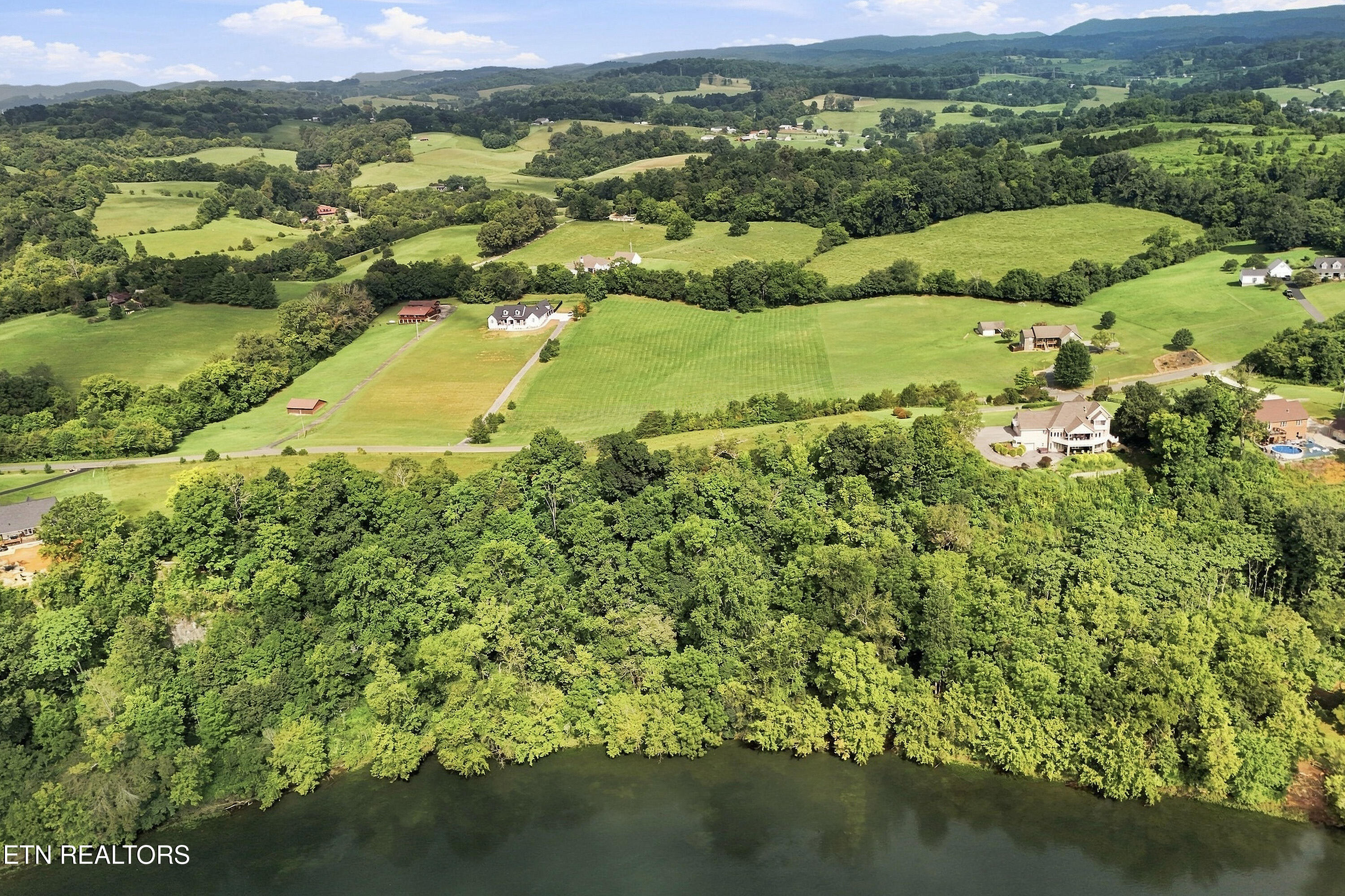 Tbd Holston River Drive Rutledge, TN 37861 - Photo 9 of 19 9_lot43_009
