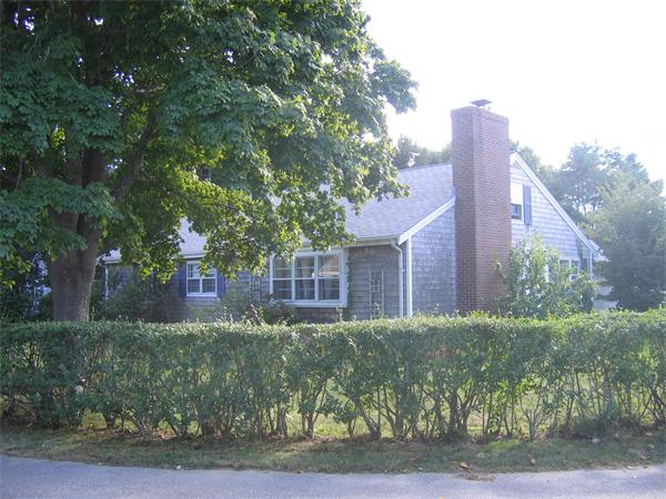 19 Salt Pond Road Falmouth, MA 02540 - Photo 8 of 12 Gallery Image 8
