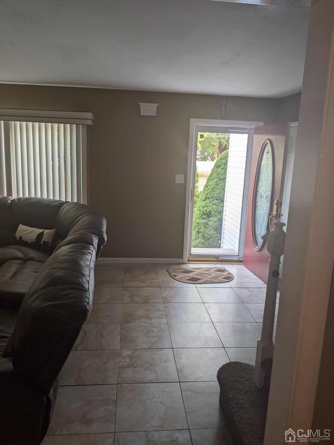 2 Hudson Road East Brunswick, NJ 08816 - Photo 6 of 20 Gallery Image 6