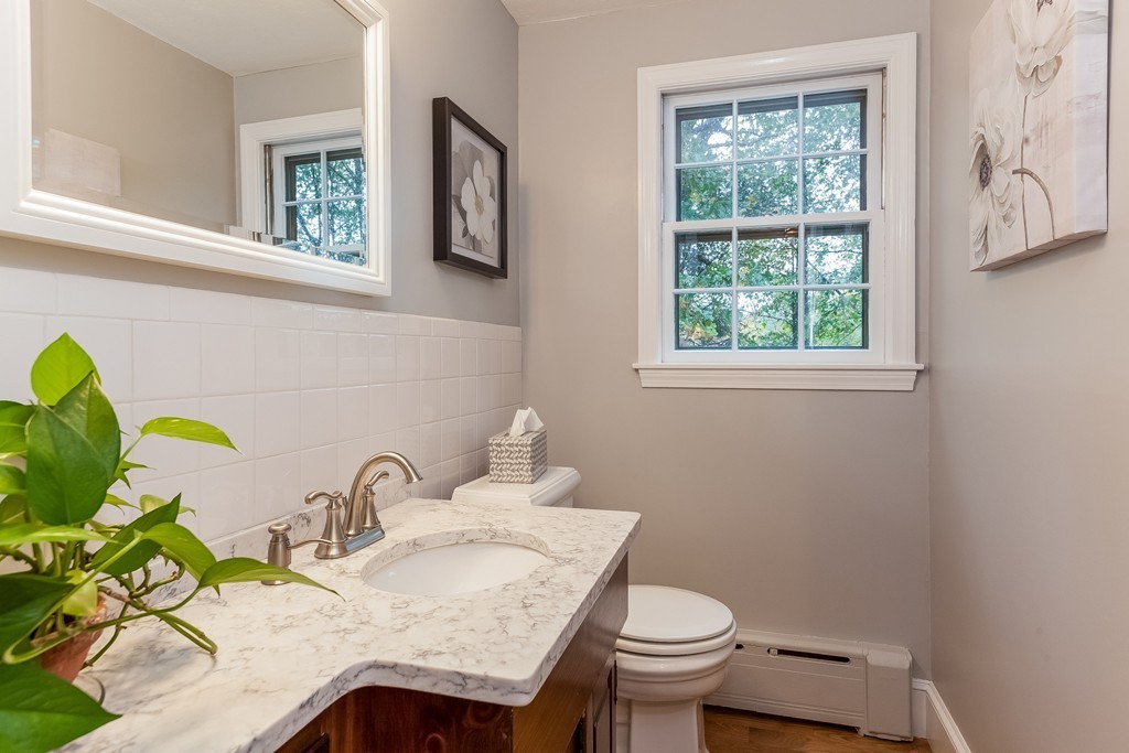 2 Oakcrest Road Hingham, MA 02043 - Photo 10 of 26 Gallery Image 10