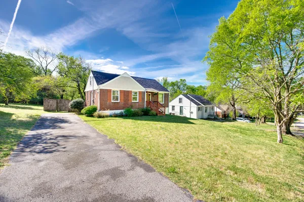 $2,300 | 1918 Moran Avenue, Nashville, TN 37216
