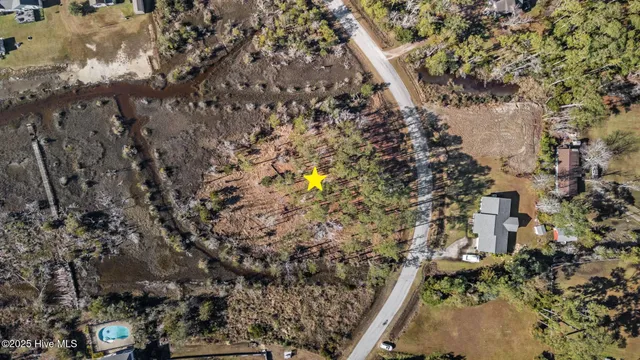 $125,000 | 110-112 Ashley Lane, Beaufort, NC 28516