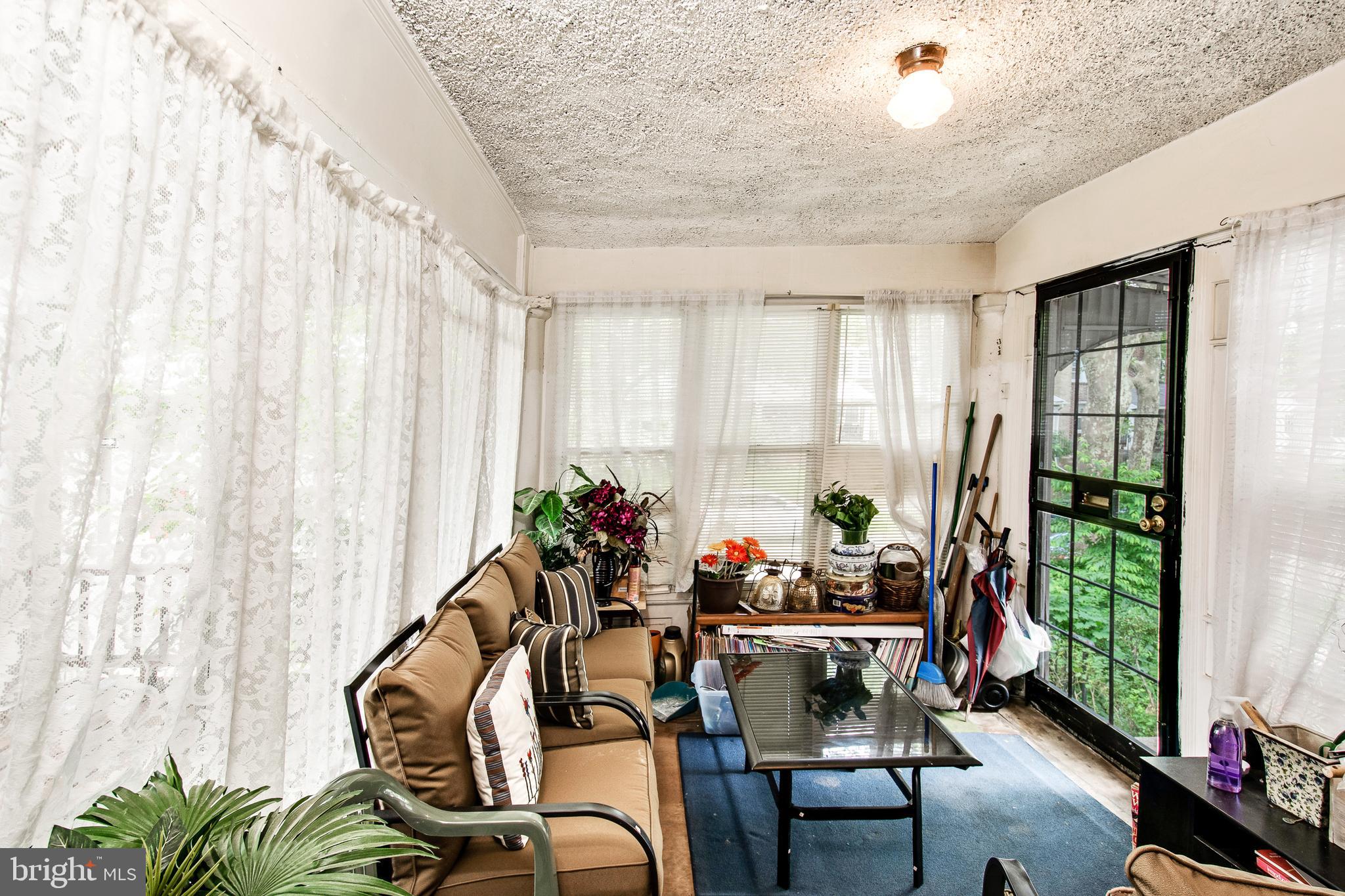 903 Atwood Road Philadelphia, PA 19151 - Photo 3 of 19 Gallery Image 3