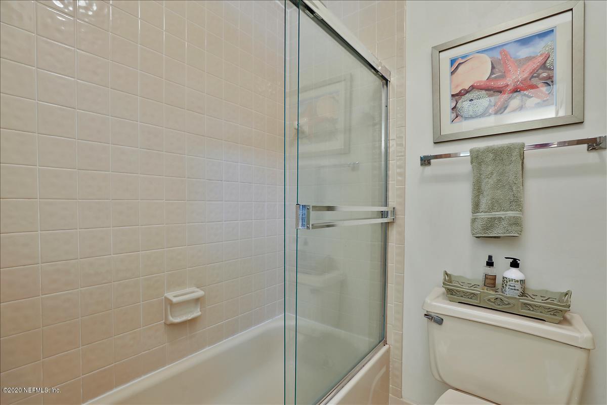 807 Tournament Road Ponte Vedra Beach, FL 32082 - Photo 9 of 12 Master Bathroom (2) 807