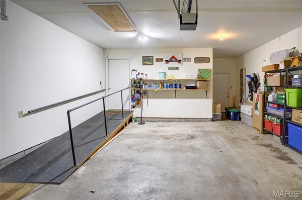 $168,000 | 114 Rosewood Drive, Jerseyville, IL 62052