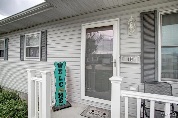 $168,000 | 114 Rosewood Drive, Jerseyville, IL 62052