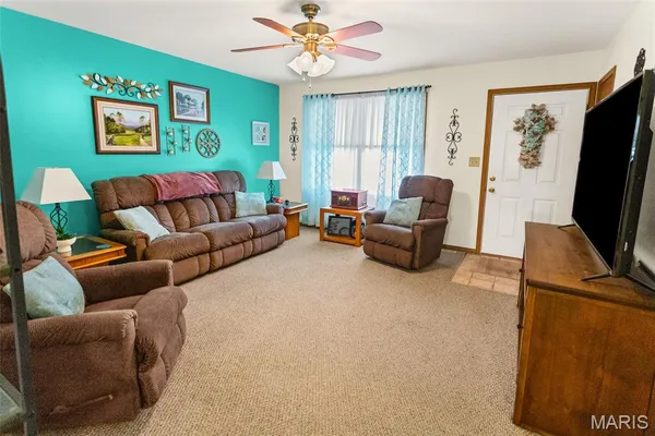 $168,000 | 114 Rosewood Drive, Jerseyville, IL 62052