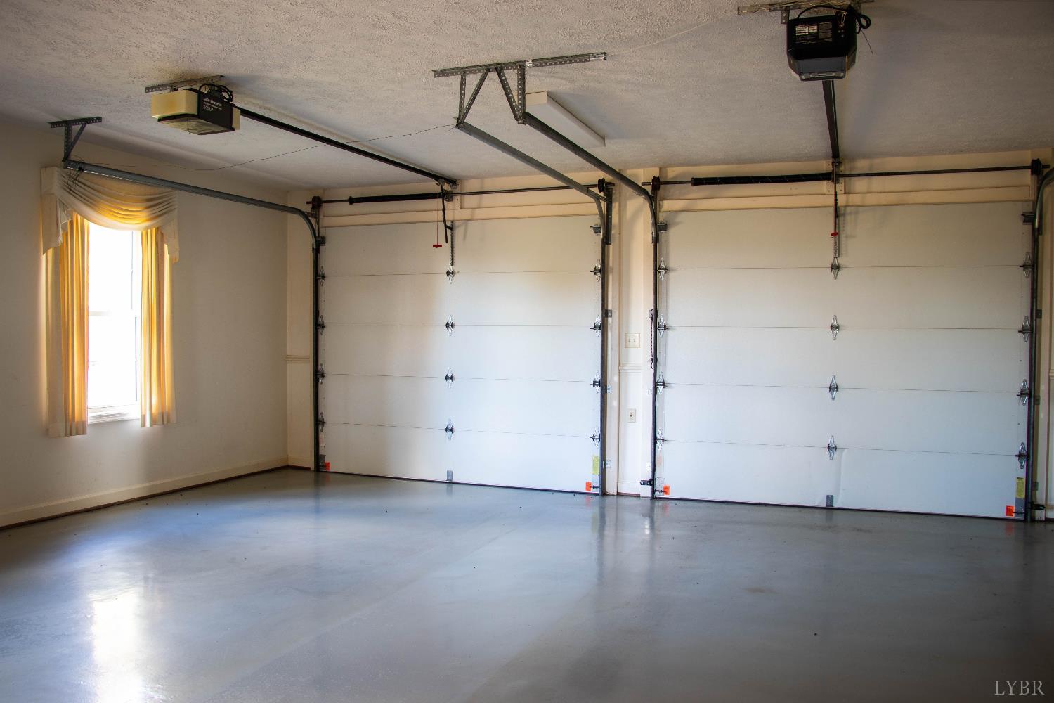 7941 Sugar Hill Road Brookneal, VA 24528 - Photo 37 of 76 an empty room with a empty space and windows