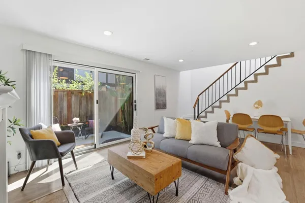 $1,050,000 | 709 Winstead Court, Sunnyvale, CA 94087