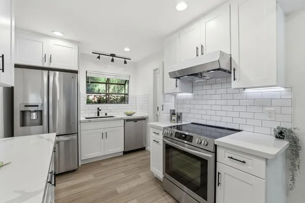 $1,050,000 | 709 Winstead Court, Sunnyvale, CA 94087