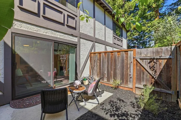 $1,050,000 | 709 Winstead Court, Sunnyvale, CA 94087