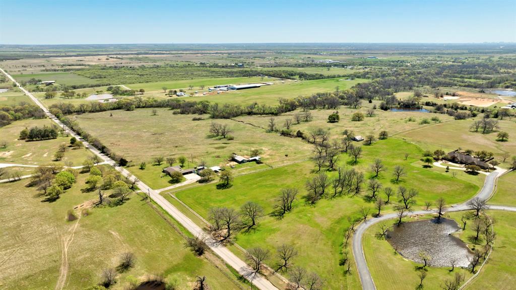 12592 Friendship Road Pilot Point, TX 76258 - Photo 18 of 22