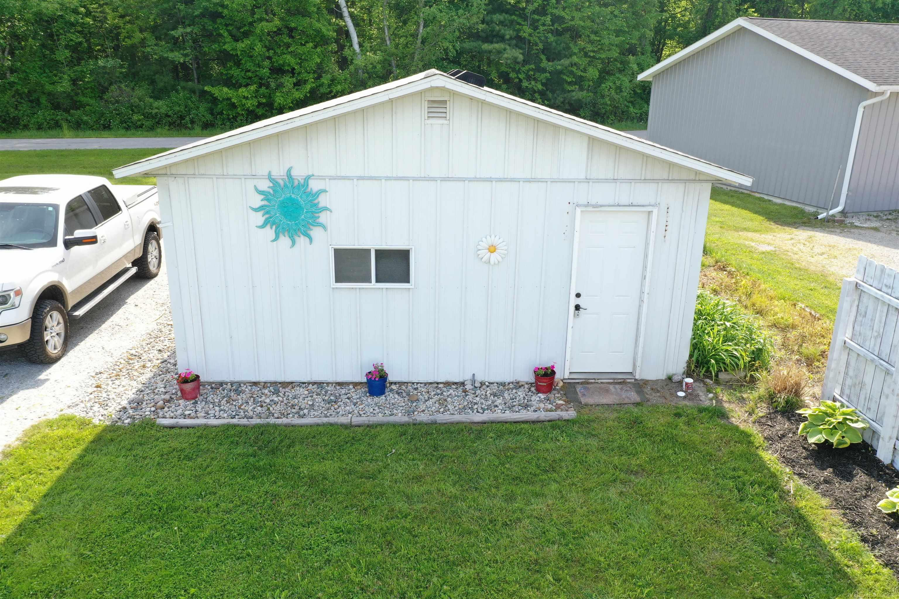 6625 Lakeshore Road Lakeport, MI 48059 - Photo 8 of 59