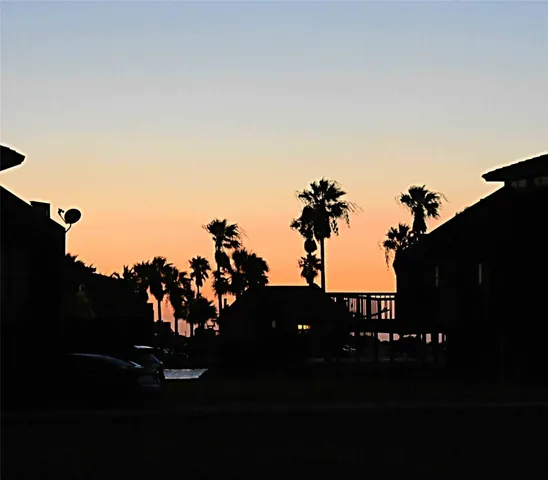 $399,000 | 305 Private Road 640, Unit 50, Matagorda, TX 77457