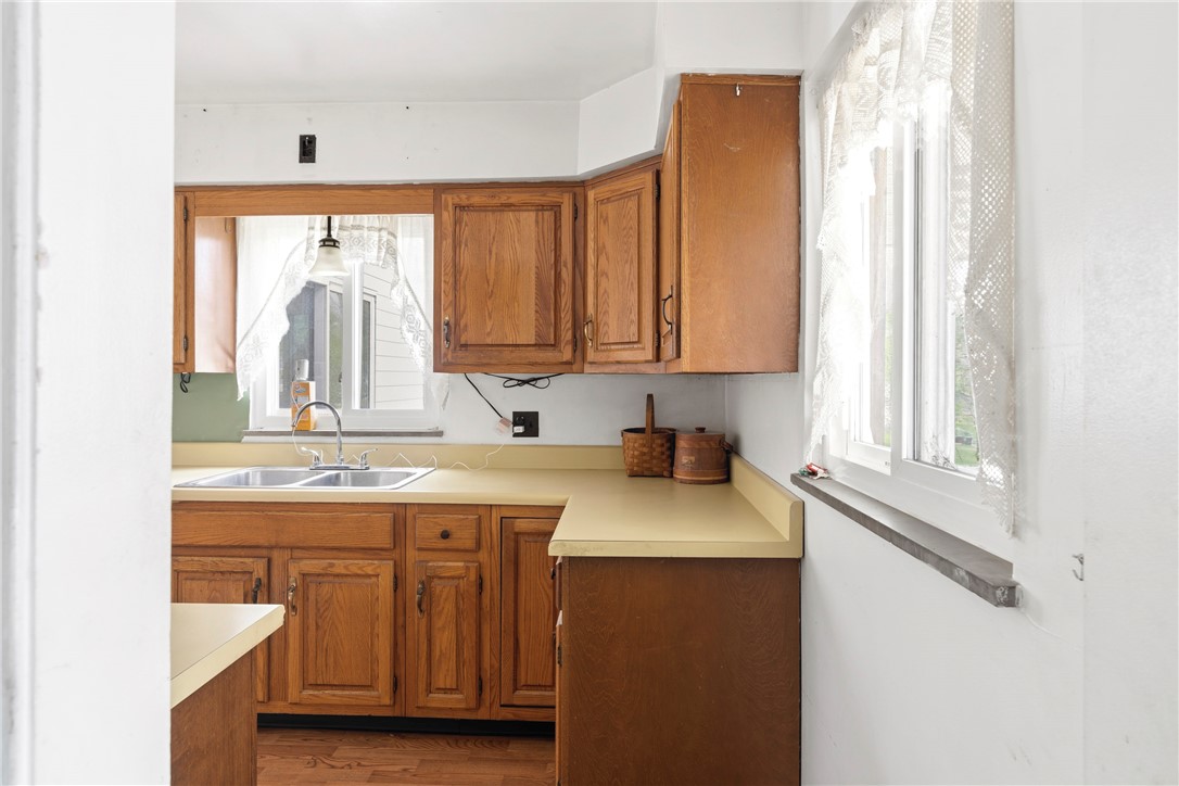 2762 Old Yellow Springs Road Fairborn, OH 45324 - Photo 8 of 56