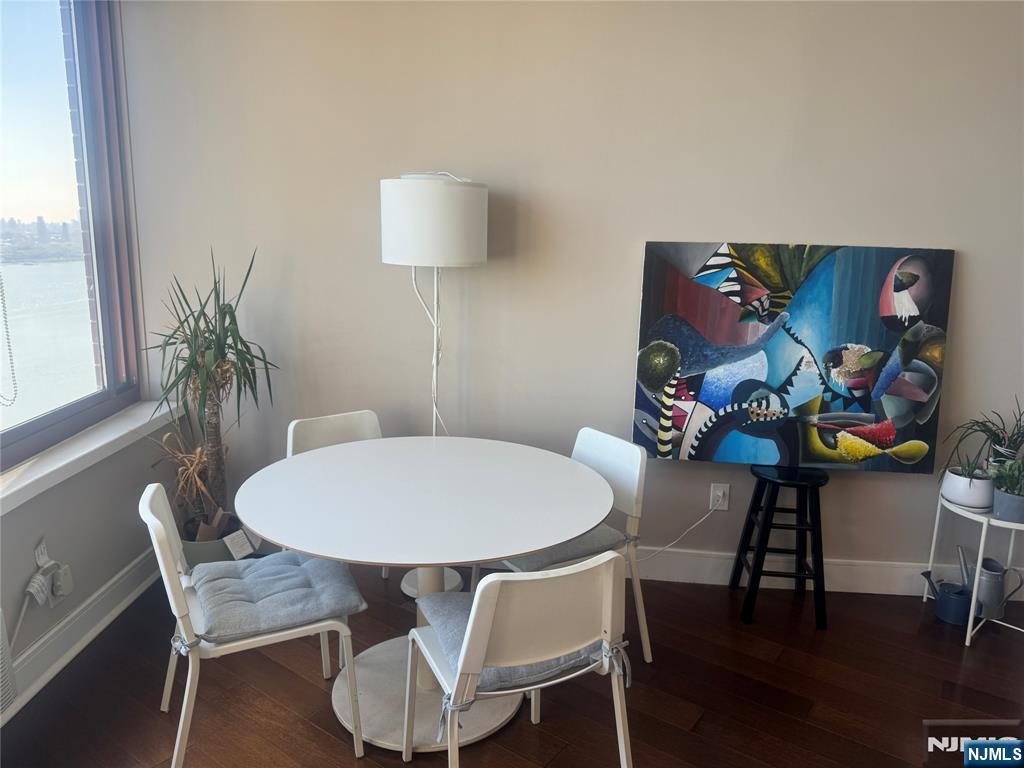 100 Old Palisade Road, Unit 4105 Fort Lee, NJ 07024 - Photo 10 of 19 Gallery Image 10