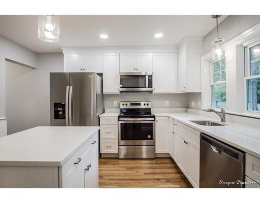 85 High Plain Road Andover, MA 01810 - Photo 8 of 39 Gallery Image 8
