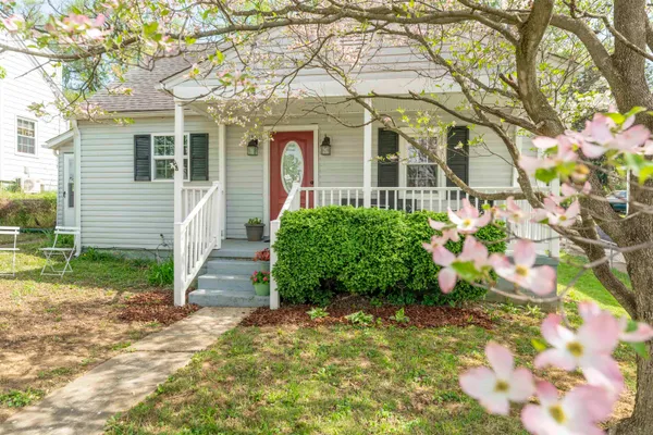 $250,000 | 414 James Avenue, Waynesboro, VA 22980