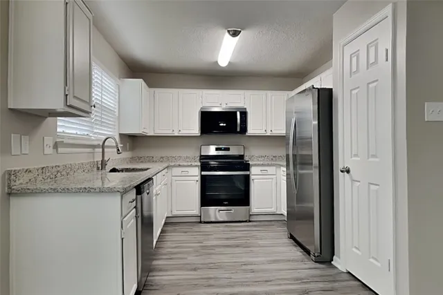 $1,995 | 4306 Appalachian Trail, Houston, TX 77345