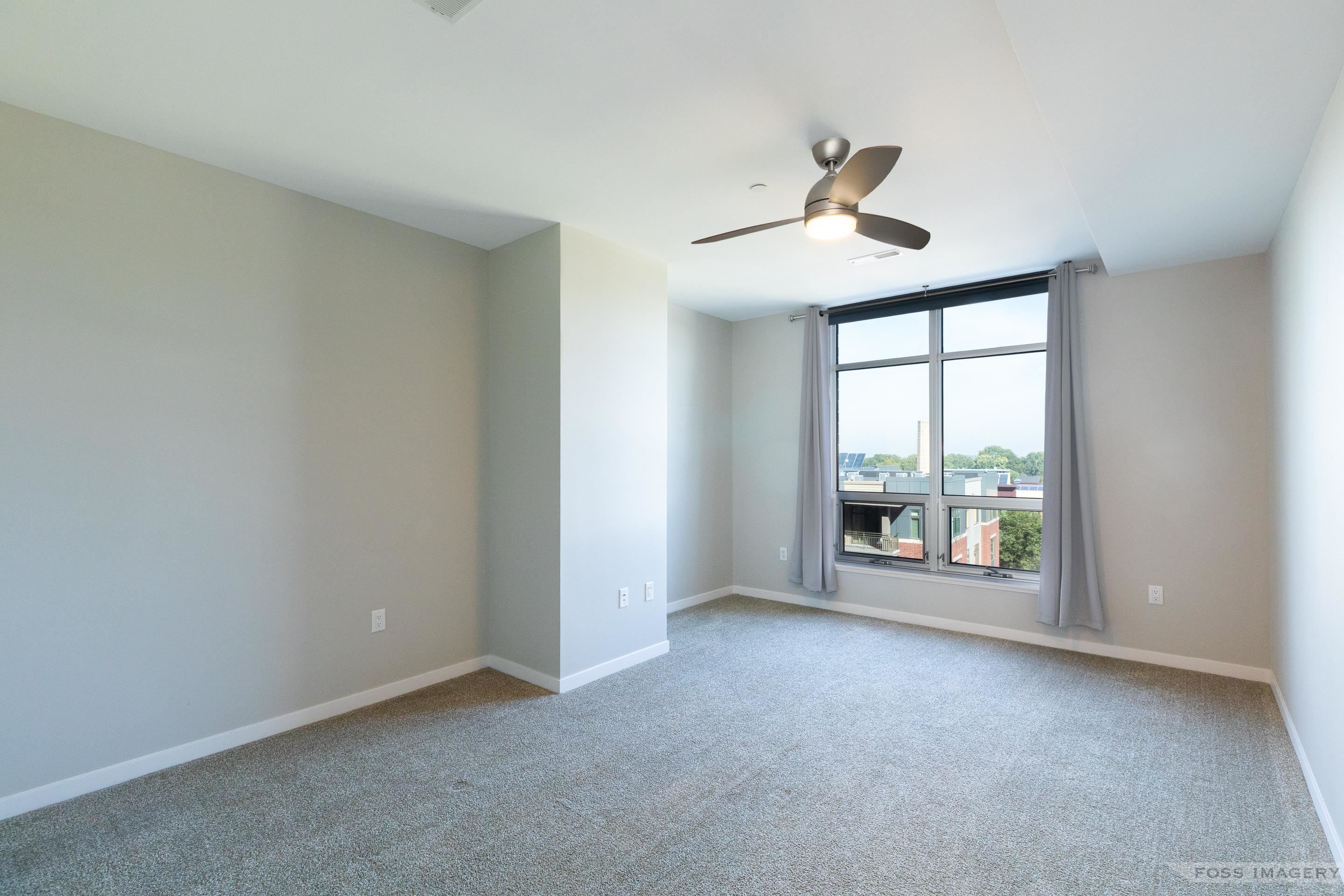 625 North Segoe Road, Unit 504 Madison, WI 53705 - Photo 12 of 38