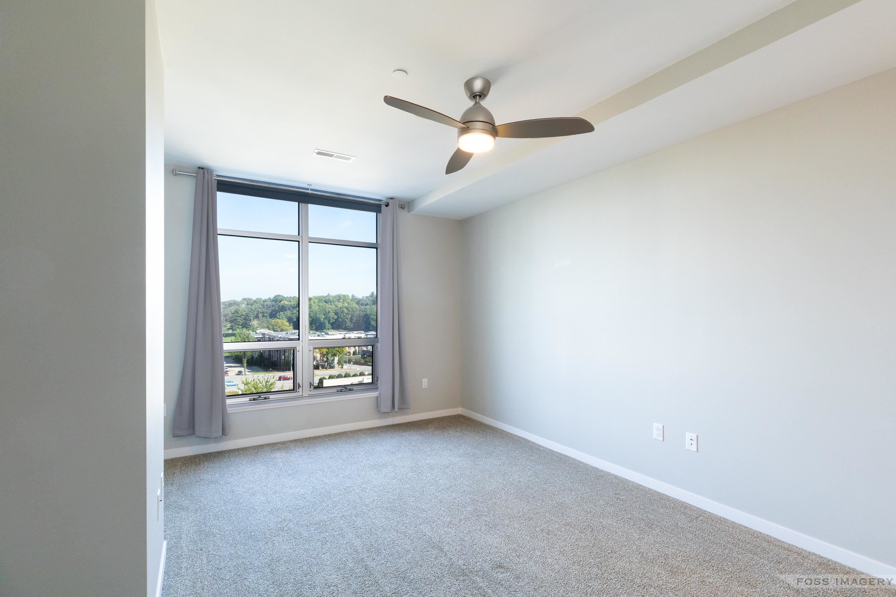 625 North Segoe Road, Unit 504 Madison, WI 53705 - Photo 13 of 38