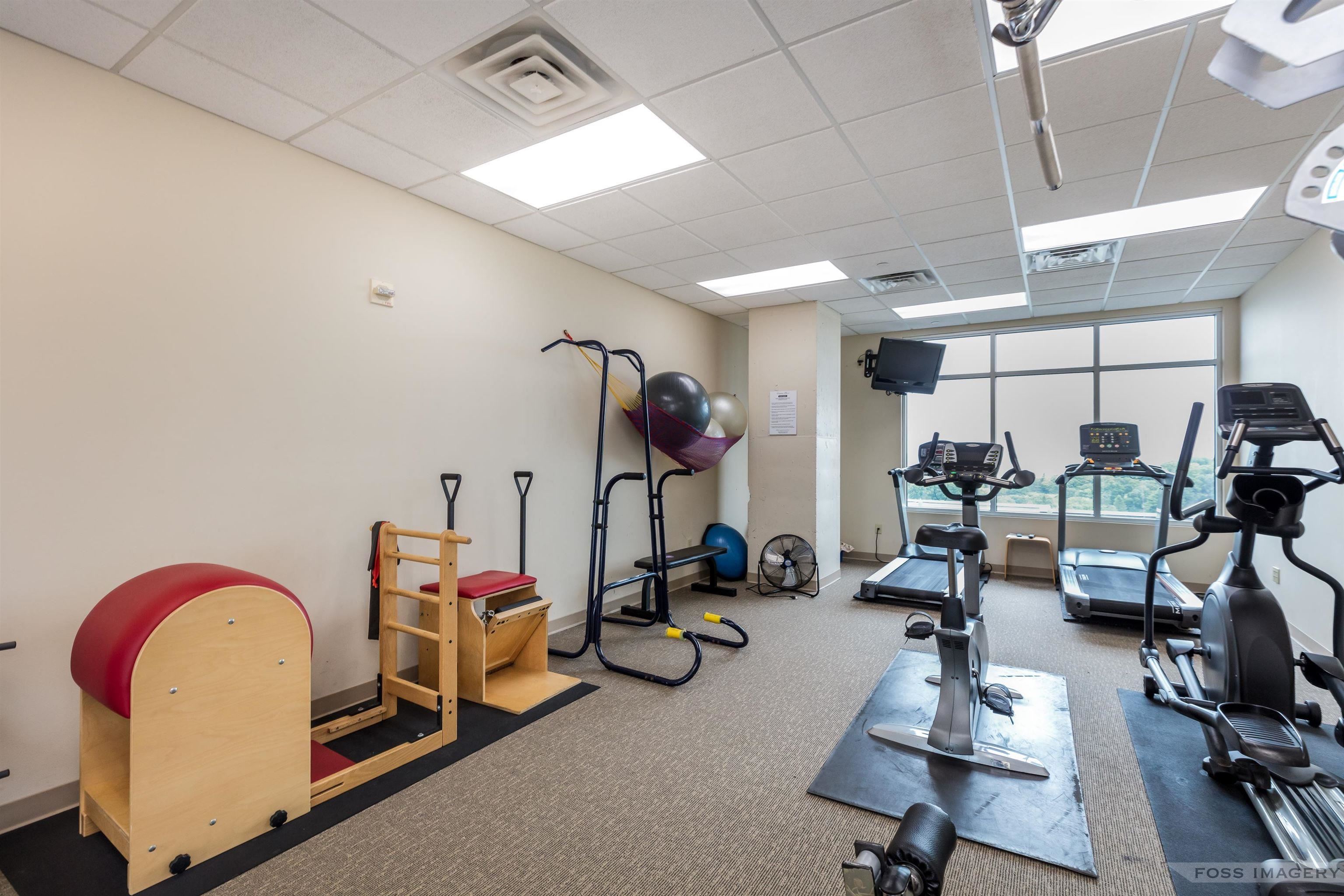 625 North Segoe Road, Unit 504 Madison, WI 53705 - Photo 36 of 38