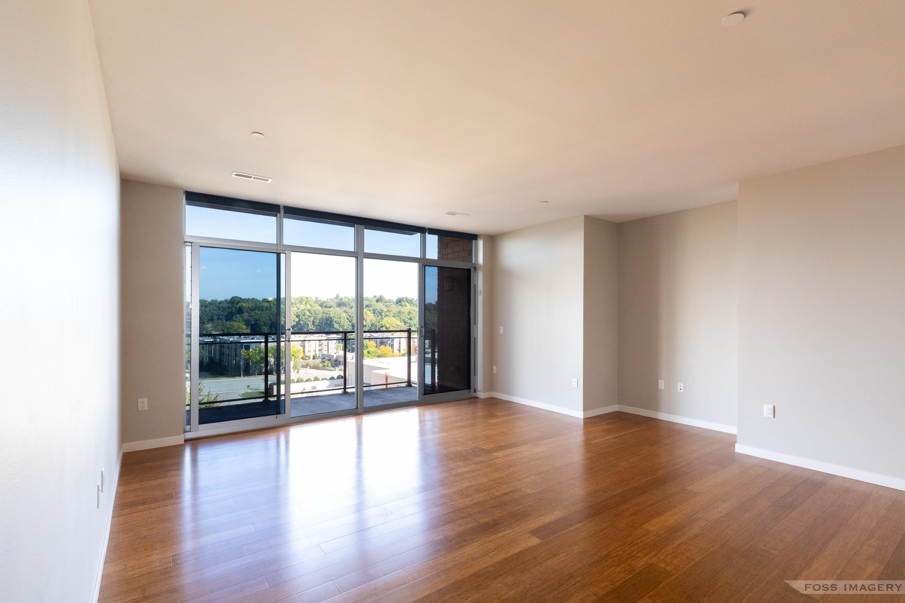 625 North Segoe Road, Unit 504 Madison, WI 53705 - Photo 4 of 38